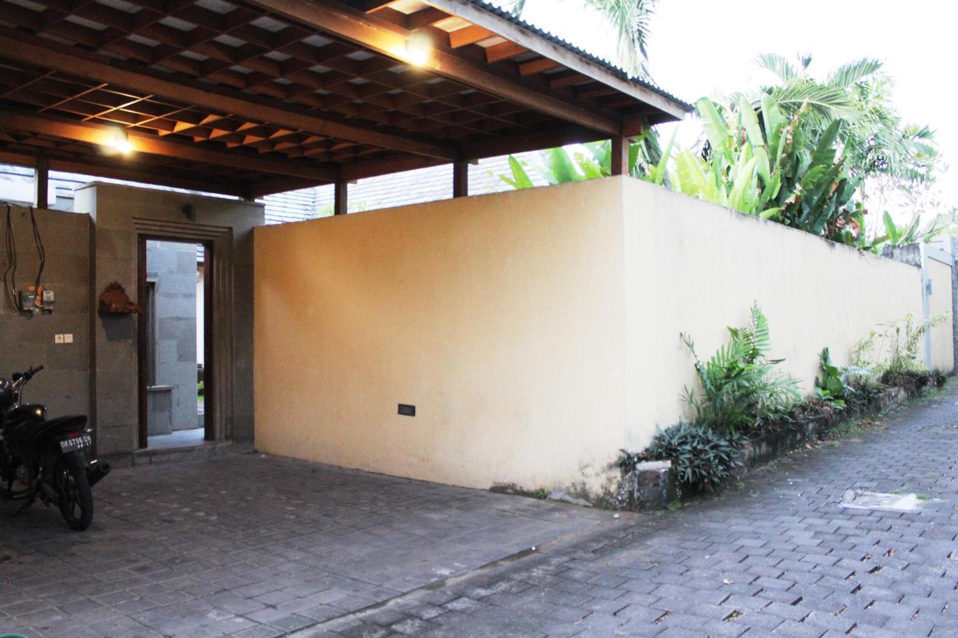 Villa Kim Seminyak Екстериор снимка