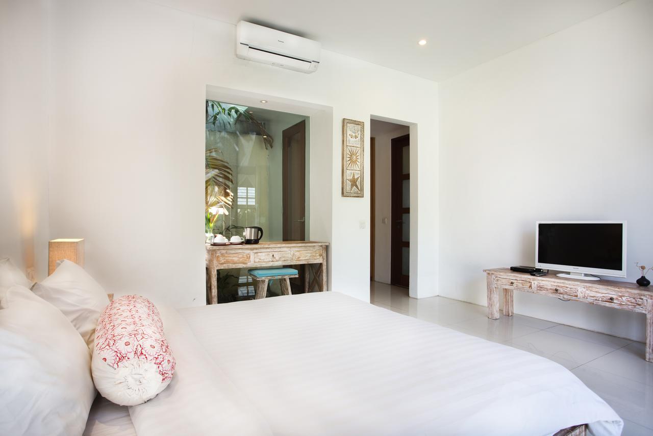 Villa Kim Seminyak Екстериор снимка